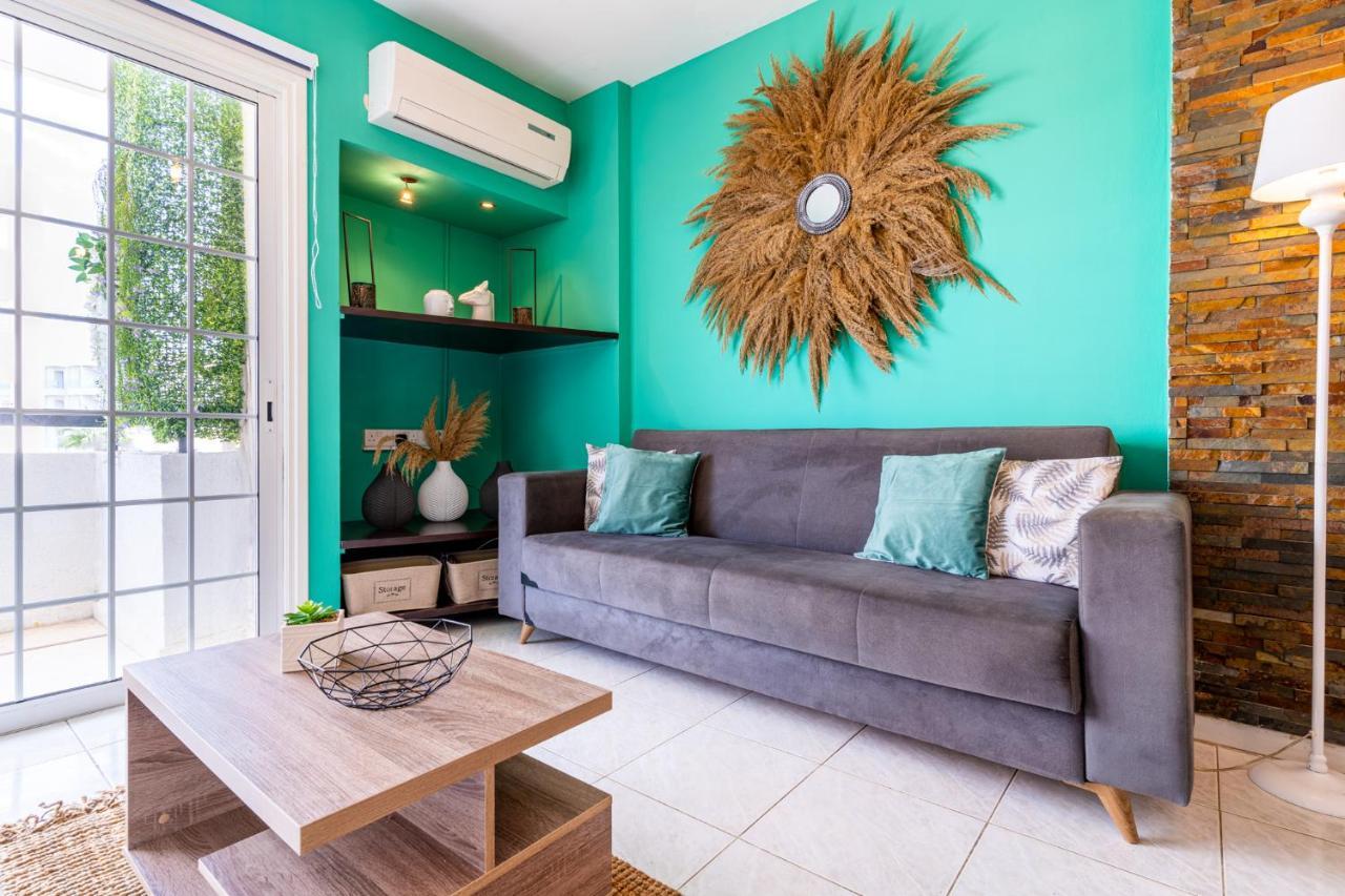 Araminta 2-Bedroom Apartment In ลาร์นาคา ภายนอก รูปภาพ
